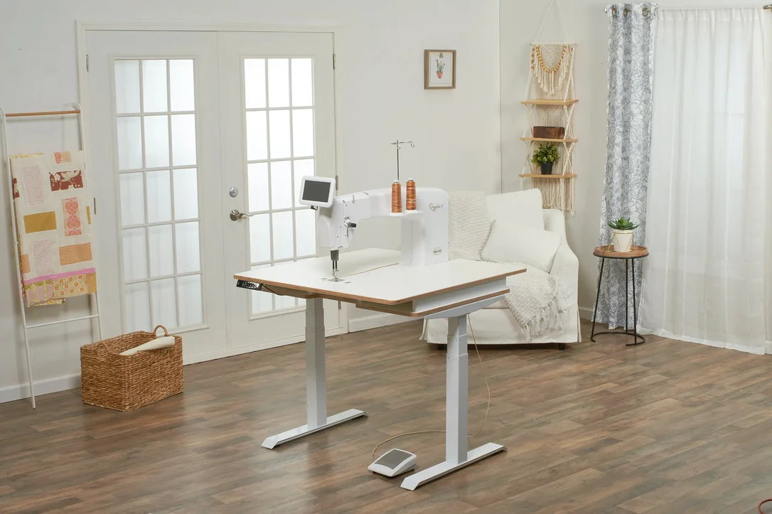 mrsewing3218217